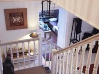 Chateau De Bordeneo Bed & Breakfast